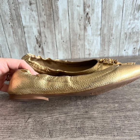 Tory Burch Gold Melinda Ballet Flats - Picture 4 of 13